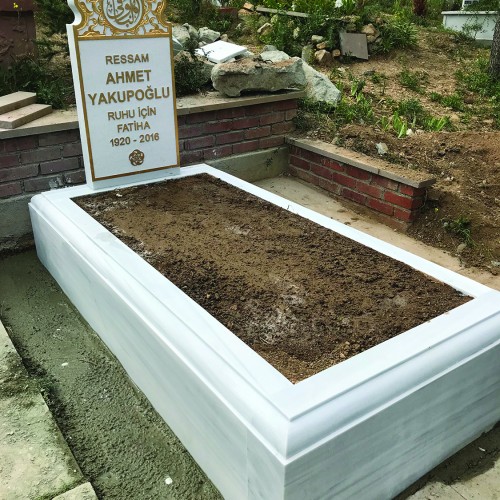 Ahi Erbasan Mezarlığı
MERKEZ/KÜTAHYA